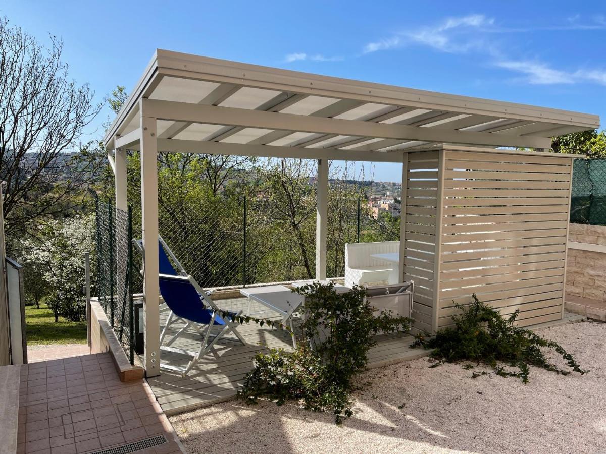 Il Parco Di Yuki Apartment Ancona Ngoại thất bức ảnh