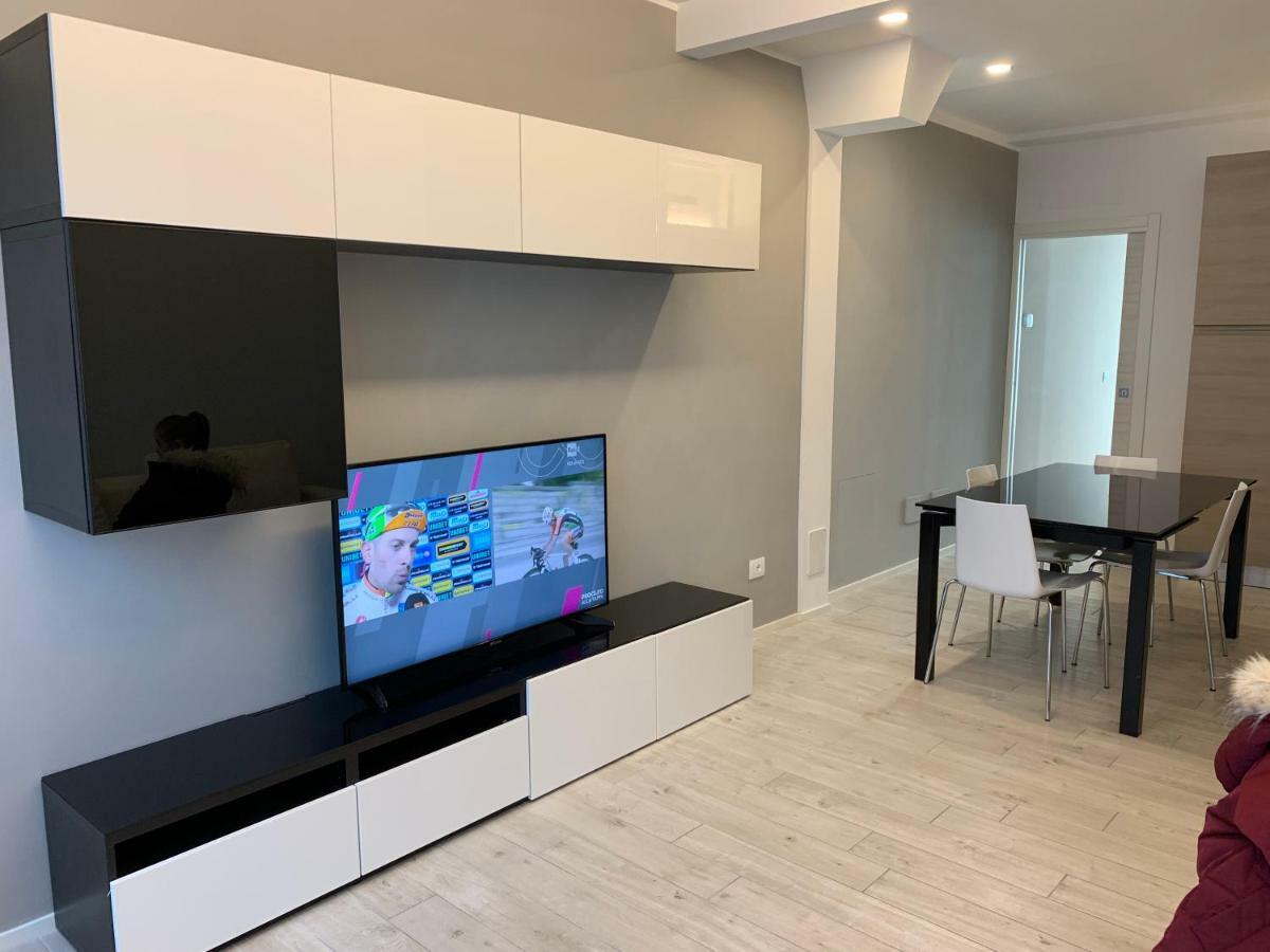 Il Parco Di Yuki Apartment Ancona Ngoại thất bức ảnh